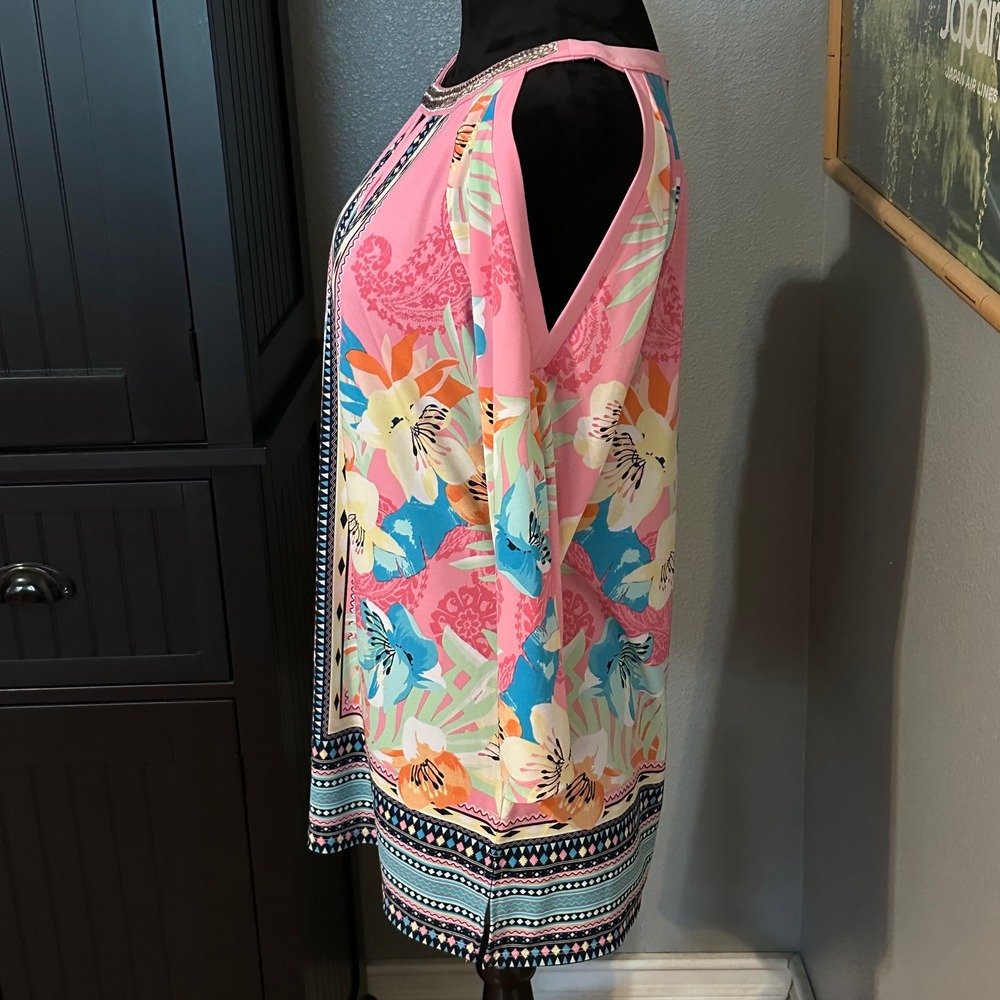 JM Collection Cold Shoulder Tunic Womens M Pink Floral Geometric Embellished - Picture 3 of 9